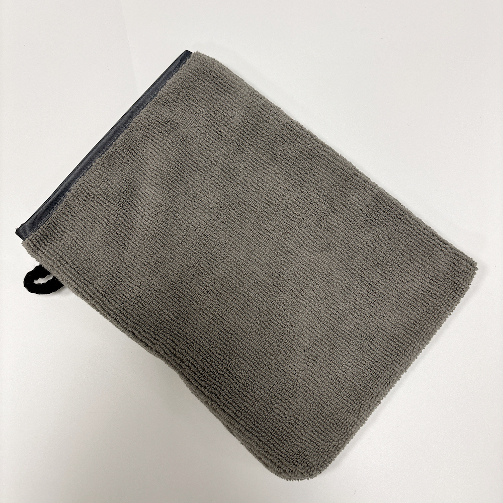 Grey scuro