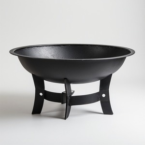 Brasero en métal robuste conçu pour les jardins extérieurs, offrant une construction solide et une performance thermique durable - Product Image 2