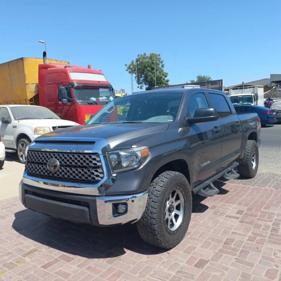 中古トラック2019 TUNDRA 4.6L V8