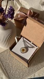 Cadre photo moderne et durable en os de buffle fait à la main en forme de rectangle personnalisé - Product Image 5