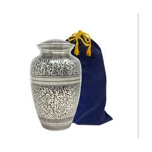 Urnes à café et à thé les plus vendues à la main Accessoires funéraires Urne en aluminium Crémation Fabrication indienne de haute qualité - Product Image 4