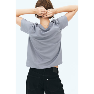 Camiseta de manga corta de algodón pesado para mujer, ropa informal básica duradera, suministro de fábrica a granel OEM/ODM de Bangladesh - Product Image 3