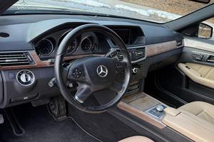 Mercedes-Benz E-350 4Matic Wagon 2011 - Product Image 4