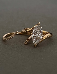 Bague de fiançailles de luxe pour femme en argent sterling 925 plaqué or 18 carats avec moissanite taille marquise couleur D VVS - Product Image 3