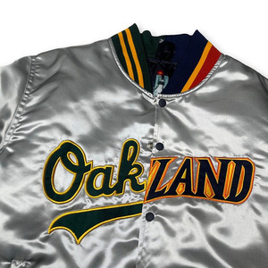 Chaquetas Varsity de Satén OEM con Cuello Alto para Hombre, Colección Superior, Oferta, Precio Económico, Logotipo Personalizado, Estilo Letterman, para Invierno - Product Image 3