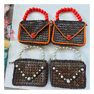 Elegante bandolera de cáscara de coco, fuerte, natural, estilo hecho a mano, gran idea de regalo para mujeres que aman los accesorios de verano sostenibles - Product Image 3