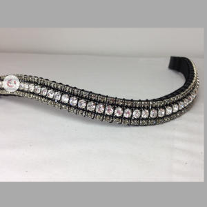 Banda de cuero para cejas de caballo Premium de alta calidad con toque decorativo de cristal ostentoso - Product Image 3