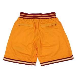 Shorts de basketball pour hommes, style hip-hop décontracté, dernière tendance, coupe ajustée, en maille polyester, personnalisables, couleur unie, séchage rapide, respirants, vente en gros - Product Image 3