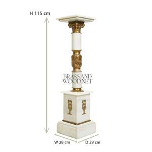 Elegante Pedestal de Exhibición de Mármol Blanco con Adorno Central en Relieve de Latón - Product Image 6