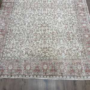 6.3x9.7 ft Large Turkish Rug, Vintage Rug, White <b>Red</b> Check <b>Wool</b> Rug - Product Image 2