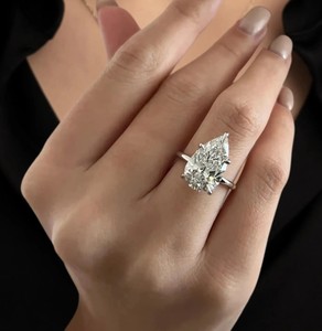 แหวนเพชรเม็ดเดี่ยวทรงลูกแพร์ขนาด5กะรัตแหวนแต่งงานประดับเพชร14K สีทอง VS1ใสได้รับการรับรองจากแล็บแหวนลูกแพร์ - Product Image 1