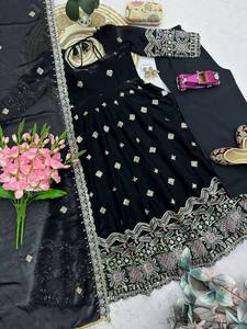 Ensemble de luxe en gros : Lehenga Choli noir en soie brodé de sequins lourds, robe longue et pantalon palazzo pour mariage indien et pakistanais - Product Image 5