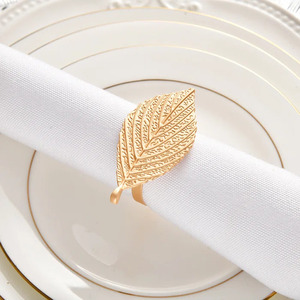 Porte-serviettes en métal de couleur dorée pour la décoration de table à la maison pour les cadeaux d'anniversaire - Product Image 5