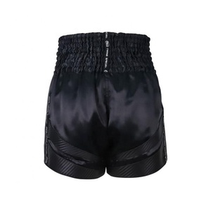 Venta al por mayor personalizado deportivo Muay Thai pantalones cortos Logotipos tela transpirable de alta calidad para los hombres de MMA Fitness Training Servicio OEM - Product Image 5