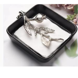 <b>Gold</b> Plated <b>Tissue</b> Holder For Bar & Restaurant Tableware Decoration Accessories Napkin <b>Paper</b> Customized Design <b>Tissue</b> Holder - Product Image 4