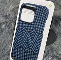 Coques de téléphone portable magnétiques antichoc en PC ultra-minces et résistantes 2024 pour iPhone 16/15/14/13/12 Pro Max