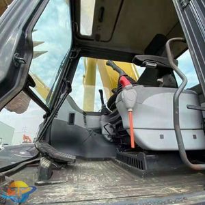 Excavatrice sur chenilles Komatsu PC360-7 d'occasion en excellent état à vendre, modèle mini avec un moteur et des performances de transmission élevées - Product Image 2