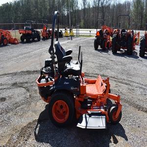 Achetez une tondeuse à gazon Kubota Z781KWTI-54 neuve/d'occasion, tracteur de jardin pour couper l'herbe, en stock maintenant et prêt à être expédié - Product Image 4