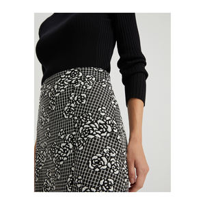 Minifalda de punto con estampado de piel sintética y mezcla de algodón para mujer BGN W24S408 - Product Image 4