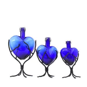 Florero de Metal Hecho a Mano de Lujo para Interiores Elegantes del Hogar, Florero de Venta Caliente para Bodas de Estilo Rústico - Product Image 2