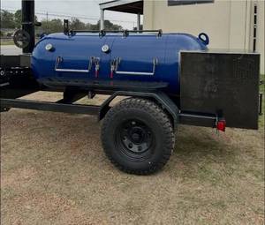 Achetez un barbecue à gaz portable en acier inoxydable avec garantie de 2 ans, pneus de remorque, cheminée, allumage électronique et dispositif de sécurité anti-flamme - Product Image 3