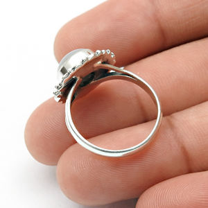 Aspecto elegante 925 Plata de ley Aguamarina natural Piedra preciosa Forma redonda Anillo elegante Marzo Piedra natal Joyería Proveedor al por mayor - Product Image 4