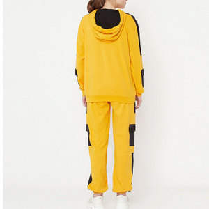 Conjunto de chándal estético de nuevo diseño para mujer, chándal de algodón suave, ropa deportiva de tendencia, traje de dos piezas con logotipo personalizado - Product Image 3