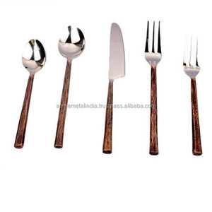 Ensemble de couverts de table de restaurant en acier inoxydable de portabilité de 5 couverts de nourriture faits à la main argentés et bruns parfaits pour manger - Product Image 1