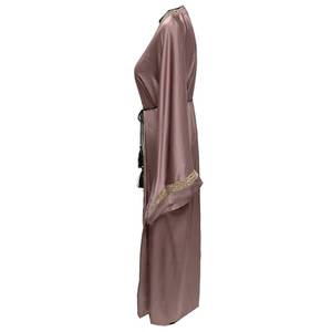 Robe longue arabe en satin de soie de luxe pour femmes, anti-rides, faite à la main, avec des pierres, pour la prière - Product Image 4