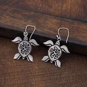 Nouvelle Arrivée Boucles d'Oreilles Pendante Bohème Tortue en Laiton Tribal Plaqué Argent pour Femme, Motif Floral Animal Marin, Vente en Gros OEM ODM - Product Image 1