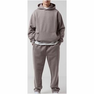 Ensemble de survêtements de sport à la mode pour hommes, sweat à capuche imprimé à motif uni et pantalon à capuche - Product Image 1