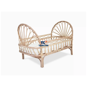 Lit en rotin naturel fabriqué à la main pour chambre à coucher en rotin pour enfants fabriqué au Vietnam - Product Image 3