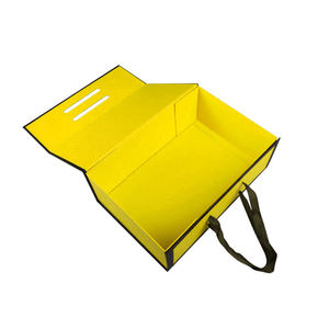 Boîtes cadeaux haut de gamme écologiques personnalisables avec fenêtre en carton kraft, pelliculage mat et gaufrage - Product Image 5