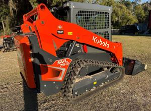 Cargadora de orugas Kubota SVL75-3 de 75 HP |   Minicargadora con orugas de goma en venta |   Alto Rendimiento para Construcción y Paisajismo - Product Image 2