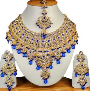 Ensemble de bijoux de mariée classique en cuivre royal indien plaqué or zircon, pour femmes, fête de mariage, élégance traditionnelle, finition royale - Product Image 1