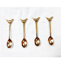 Couverts en laiton fait à la main cuillère à café pour la maison et l'hôtel conception de poisson taille personnalisée petite cuillère faite à la main pour la cuisine et le dessus de table