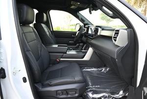 Toyota Sequoia TRD Off-Road Híbrida 3.4L de 8 Plazas, Modelo 2025, Más Vendida - Product Image 5