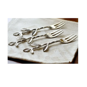 Tenedor de cena de latón con diseño de flores con mango para restaurante, cuchara de postre dorada de tamaño personalizado, tenedor de acero con espejo - Product Image 5