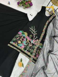 Dernier modèle de robe Anarkali traditionnelle brodée, tenue de soirée longue noire pour femmes avec dupatta, style pakistanais - Product Image 6