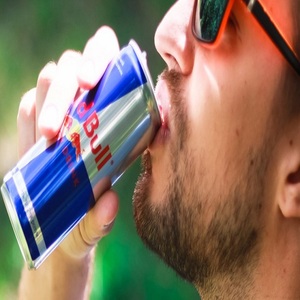 Bebida Energética Red Bull, Precio Accesible, Calidad Premium, Comprar Ahora, Entrega Rápida, Impulso de Energía Saludable - Product Image 4