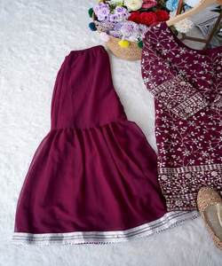 ชุดสนามหญ้าเครปขายส่ง: เก็บสต็อกบูติกของคุณด้วยเสื้อผ้าชาติพันธุ์ราคาถูกและคุ้มค่าที่สุดของเรา - Product Image 4