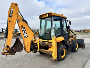 ซื้อรถตักล้อยาง JCB 3CX ราคาถูก พร้อมลูกปืนและเกียร์ Parker เครื่องยนต์ดีเซล กำลังขุดสูง - Product Image 3