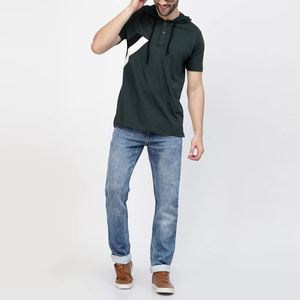 Vente en gros de t-shirt à capuche pour hommes faits sur mesure en coton respirant léger tissu doux vêtements de mode décontractés avec impression de logo - Product Image 2