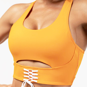 Sujetador deportivo corto transpirable de secado rápido para mujer y conjunto de pantalones cortos de yoga al por mayor ropa deportiva de gimnasio - Product Image 2