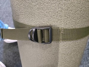 Matelas de camping portable en mousse – Léger, de haute qualité, confortable, idéal pour le camping, les voyages et les activités de plein air - Product Image 3