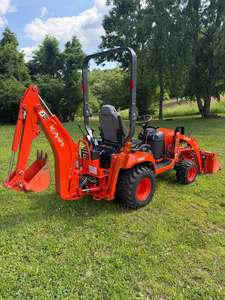 Nouvelle chargeuse-pelleteuse compacte Kubota BX23S, chargeuse frontale, excavatrice hydraulique, machine utilitaire pour travaux agricoles et travaux de chantier - Product Image 3