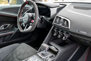 2023 R8 GT C0UPE Low Mileage Sound Engine Automatic Transmission Panoramic Sunroof LED Headlights Ready to Ship - Product Image 2