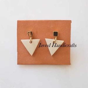 Elegantes pendientes de cuerno de búfalo natural para niñas y mujeres artesanías Javed DE LA India joyería de estilo Animal pulido - Product Image 4