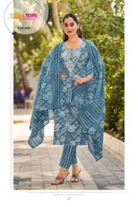Costume ethnique en coton indien de haute qualité avec Dupatta imprimé de créateur pour la collection de vêtements d'été disponible au meilleur prix - Product Image 2