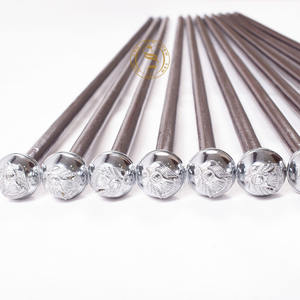 Bâtons de marche sportifs de haute qualité en bois et en métal, couleur et logo personnalisés, de qualité supérieure, avec uniformes de cérémonie - Product Image 2